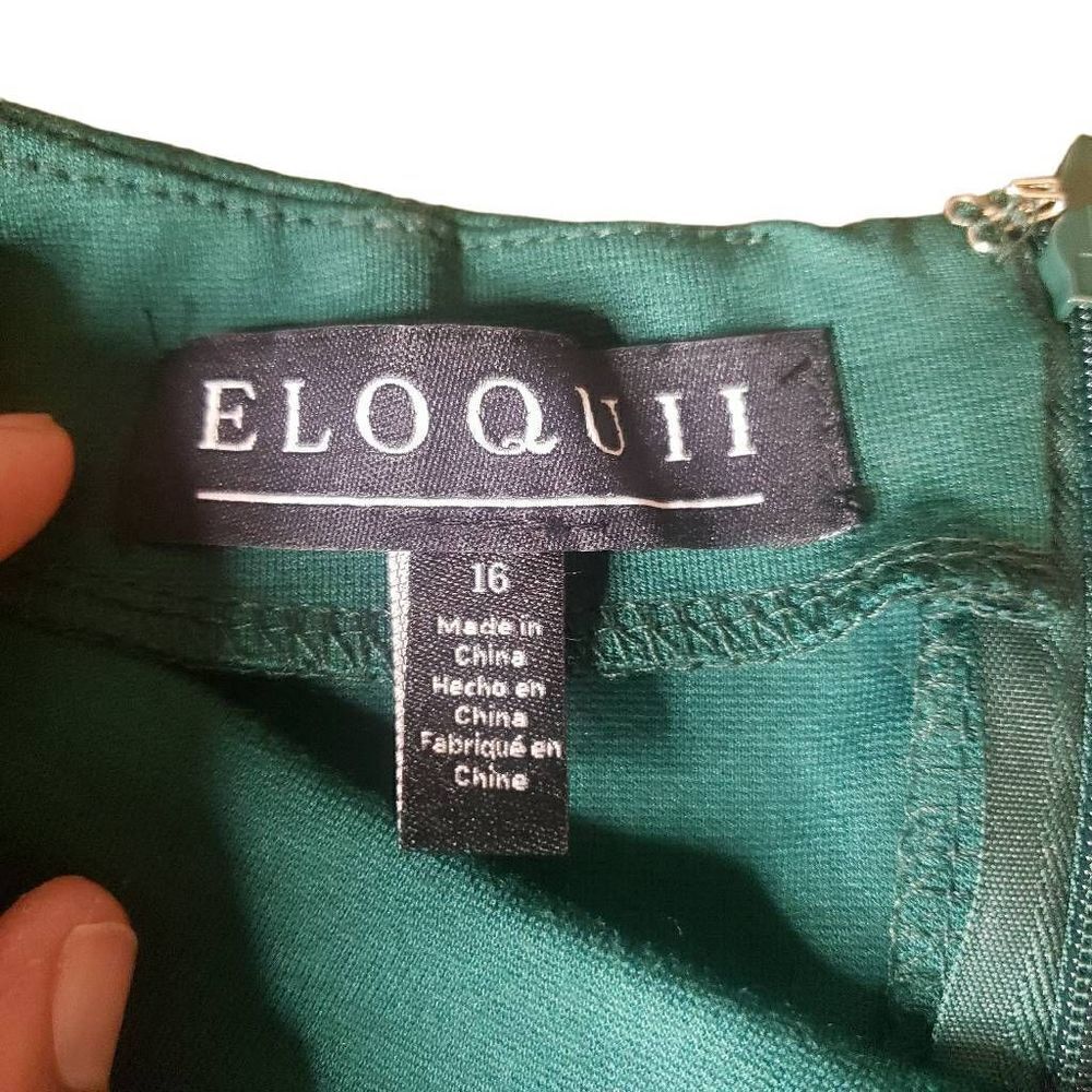 Eloquii Twisted Shoulder Sheath Dress in Botanical Green Size 16 - Picture 6 of 11